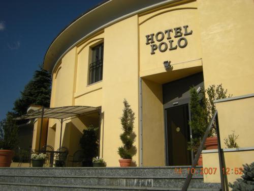 Polo Hotel Usmate Velate Exterior photo
